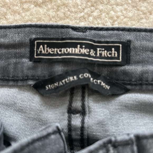 Abercrombie & Fitch grey women’s skinny jeans 26/32 - Picture 2 of 6